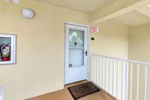 8294 Key Royal Cir, Naples, FL 34119 - Photo 26