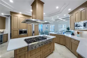 81 Seagate Dr, Naples, FL 34103 - Photo 20