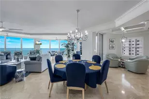 81 Seagate Dr, Naples, FL 34103 - Photo 2
