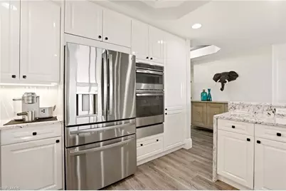 425 Cove Tower Dr #1002, Naples, FL 34110 - Photo 10