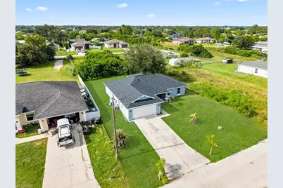 4004 17th St SW, Lehigh Acres, FL 33976 - Photo 2