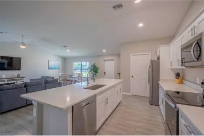 8152 Pelican Rd, Fort Myers, FL 33967 - Photo 10