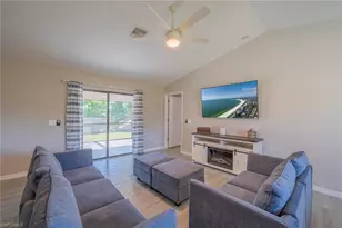 8152 Pelican Rd, Fort Myers, FL 33967 - Photo 4