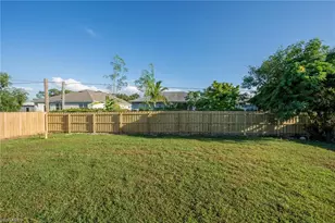8152 Pelican Rd, Fort Myers, FL 33967 - Photo 24