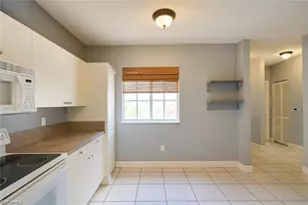 700 Luisa Ln, Naples, FL 34104 - Photo 14