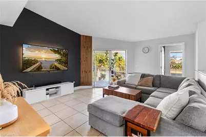 161 Santa Clara Dr #10, Naples, FL 34104 - Photo 2