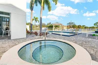161 Santa Clara Dr #10, Naples, FL 34104 - Photo 6