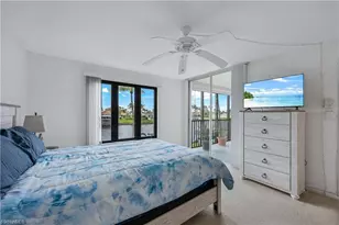 4260 SE 20th Pl, Cape Coral, FL 33904 - Photo 8