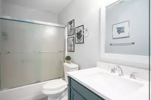 3470 White Blvd, Naples, FL 34117 - Photo 16