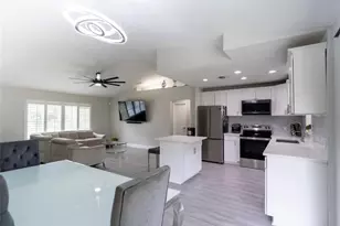 3470 White Blvd, Naples, FL 34117 - Photo 10