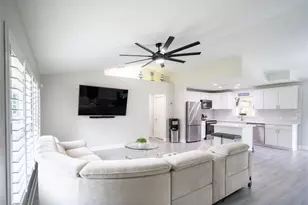 3470 White Blvd, Naples, FL 34117 - Photo 4