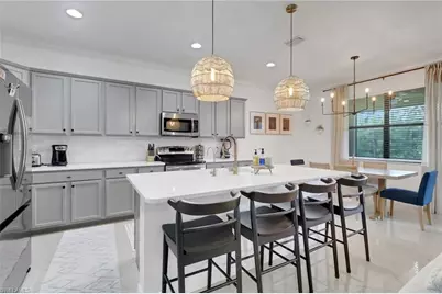 11295 Red Bluff Ln, Fort Myers, FL 33912 - Photo 8