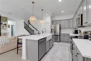 11295 Red Bluff Ln, Fort Myers, FL 33912 - Photo 10