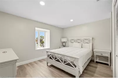428 Meadowlark Ln #428-B, Naples, FL 34105 - Photo 16