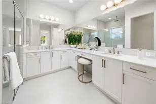 2738 Ridgecrest Pl, Naples, FL 34112 - Photo 10