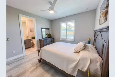 554 N Barfield Dr, Marco Island, FL 34145 - Photo 24