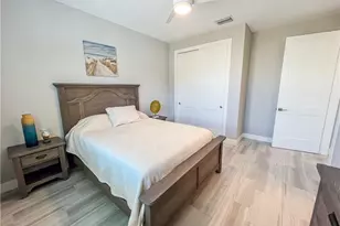 554 N Barfield Dr, Marco Island, FL 34145 - Photo 26