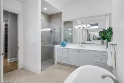 16448 Talis Park Dr, Naples, FL 34110 - Photo 22