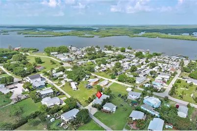 253 Worley St, Chokoloskee, FL 34138 - Photo 34