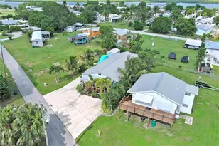 253 Worley St, Chokoloskee, FL 34138 - Photo 38