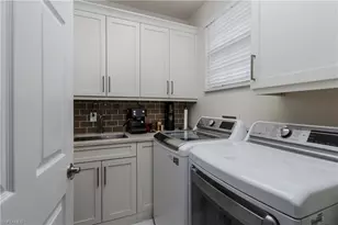 3295 Twilight Ln, Naples, FL 34109 - Photo 28