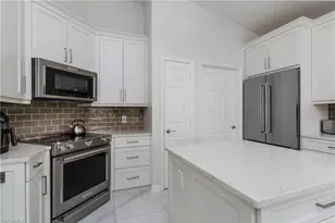 3295 Twilight Ln, Naples, FL 34109 - Photo 4
