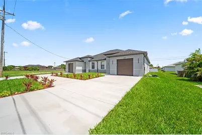 1336/1338 Diplomat Pkwy E, Cape Coral, FL 33909 - Photo 2