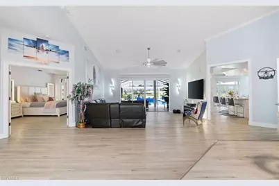 18683 Baseleg Ave, North Fort Myers, FL 33917 - Photo 12