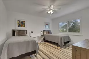 5250 Fox Hollow Dr, Naples, FL 34104 - Photo 20