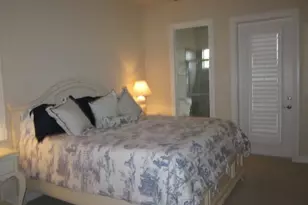 18301 Verona Lago Dr, Miromar Lakes, FL 33913 - Photo 16