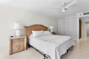 4005 Gulf Shore Blvd N, Naples, FL 34103 - Photo 24