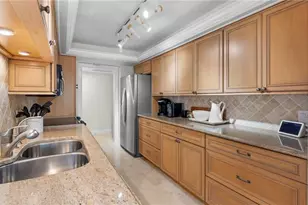 4005 Gulf Shore Blvd N, Naples, FL 34103 - Photo 18