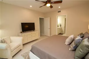 262 Indies Dr, Naples, FL 34114 - Photo 12