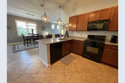 7631 Jacaranda Ln, Naples, FL 34114 - Photo 18