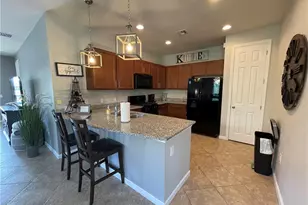 7631 Jacaranda Ln, Naples, FL 34114 - Photo 16