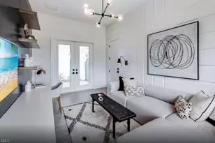 958 French Oak St, Naples, FL 34120 - Photo 10