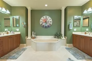 9233 Museo Cir, Naples, FL 34114 - Photo 12