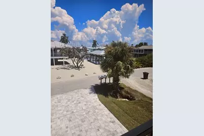 431 Lazy Way, Fort Myers Beach, FL 33931 - Photo 4