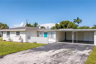4220 Deleon St, Fort Myers, FL 33901 - Photo 2