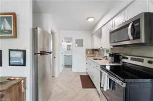 3365 Estey Ave, Naples, FL 34104 - Photo 10