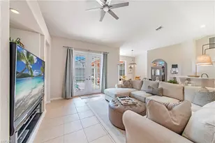 1032 Tivoli Ln, Naples, FL 34104 - Photo 4