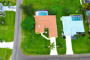 3302 SW 2nd Ln, Cape Coral, FL 33991 - Photo 30