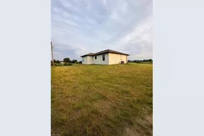 4104 E 17th St, Lehigh Acres, FL 33972 - Photo 2