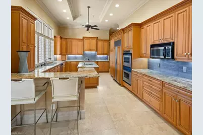 550 21st Ave S, Naples, FL 34102 - Photo 18