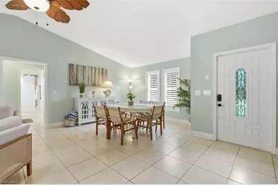 2548 River Reach Dr, Naples, FL 34104 - Photo 6