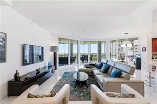 13675 Vanderbilt Dr, Naples, FL 34110 - Photo 4