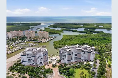 13675 Vanderbilt Dr #810, Naples, FL 34110 - Photo 34