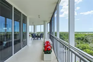 13675 Vanderbilt Dr, Naples, FL 34110 - Photo 30