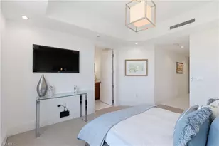 13675 Vanderbilt Dr, Naples, FL 34110 - Photo 26