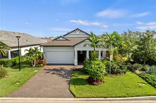 19640 Aqua View Ln, Fort Myers, FL 33913 - Photo 38